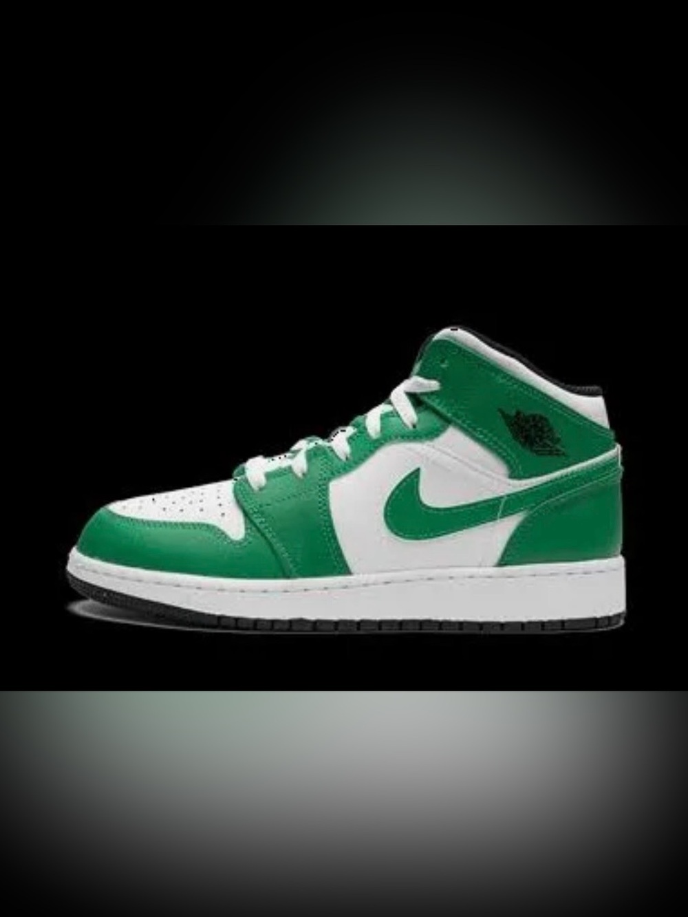 Nike Air Jordan 1 Mid "Lucky Green" Sneakers